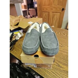 Koolaburra by UGG Tipton Smooth Men's 8 Moccasin Faux Shearling Lined Slippers